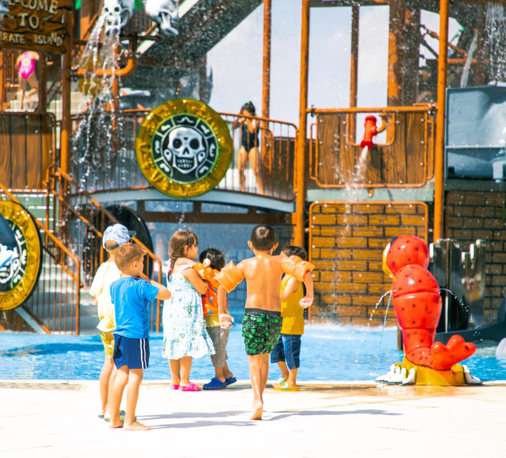 Terra Apartments In Caesar Blue Resort, Fixed Lunch Till 3Pm, Gym, Heated Pool, Sauna, Kids Club Rizokarpaso Екстер'єр фото