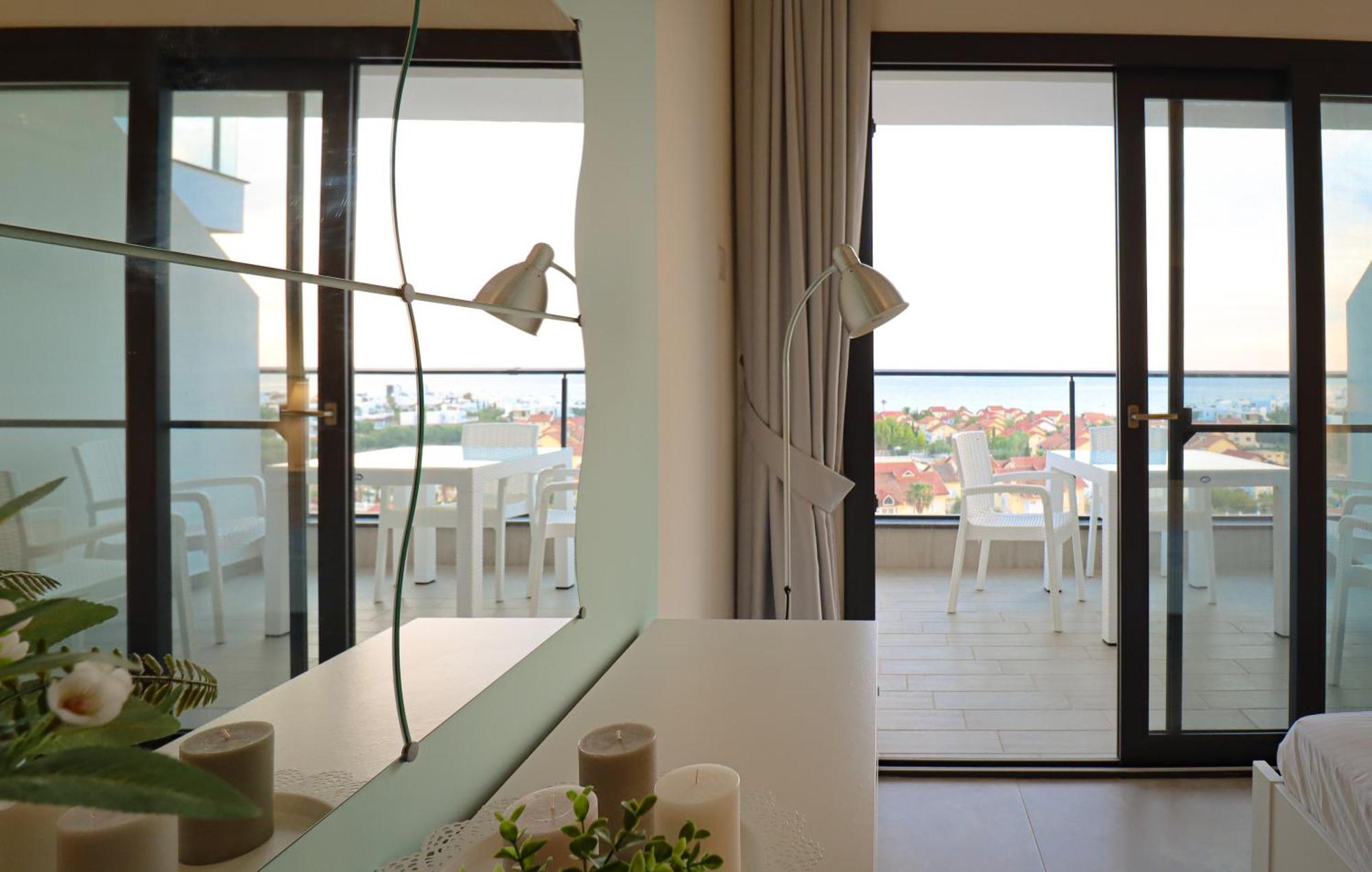 Terra Apartments In Caesar Blue Resort, Fixed Lunch Till 3Pm, Gym, Heated Pool, Sauna, Kids Club Rizokarpaso Екстер'єр фото